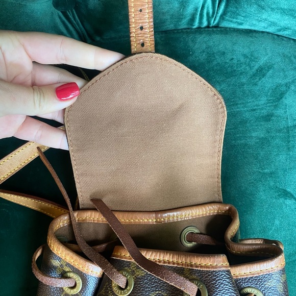 Authentic Louis Vuitton mini montsouris monogram discontinued - Picture 4 of 10